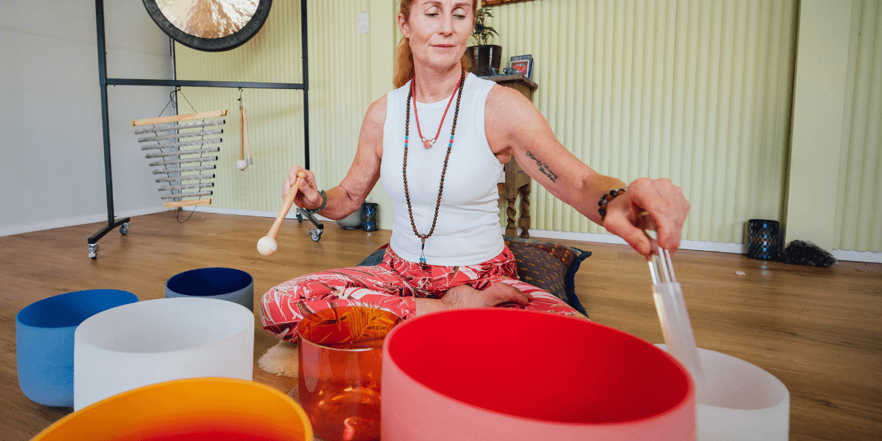 crystal bowl sound healing (1)